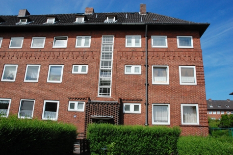 Renovierte Zwei-Zimmer-Wohnung in Innenstadtrandlage, Bismarckstraße 199, 26382 Wilhelmshaven, Etagenwohnung