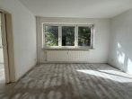 Esszimmer mit Kochnische - Geräumige 3-Zimmer-Wohnung mit Kochnische und schönem Balkon