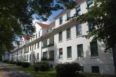Siebethsburger 8 a (4) - Zwei-Zimmer-Wohnung in gründerzeitlichem Flair auf Siebethsburg