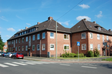 Drei-Zimmer-Etagenwohnung in der Gartenstadt Siebethsburg mit herrlichem Ausblick ins Grüne, tom-Brok-Straße 60, 26386 Wilhelmshaven, Erdgeschosswohnung