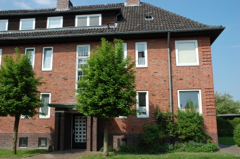 Schöne Zwei-Zimmer-Wohnung in der Gartenstadt Siebethsburg!, Robodesweg 22, 26386 Wilhelmshaven, Etagenwohnung